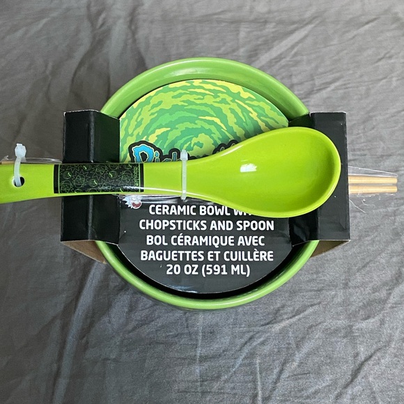 Rick & Morty Ramen Bowl - Picture 3 of 4